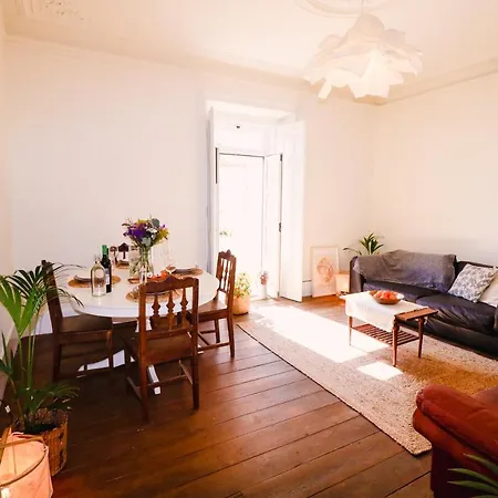 Apartamento Santa Rita - Stunning Apt. Next To The Sea Estoril
