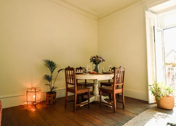 Santa Rita - Stunning Apt. Next To The Sea 公寓 埃斯托利尔