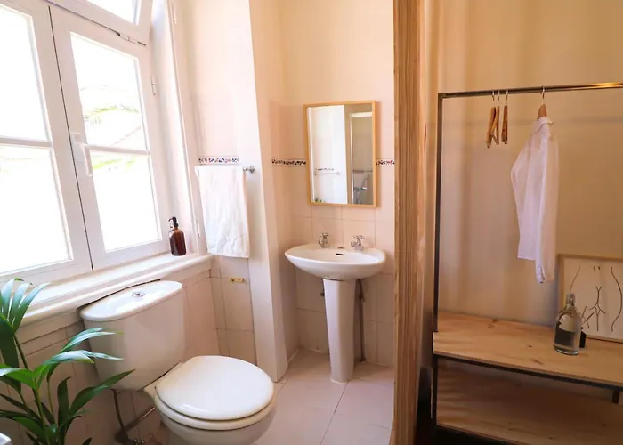 Santa Rita - Stunning Apt. Next To The Sea 埃斯托利尔